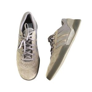 Adidas Men’s Sneakers, Gray, Size 11
